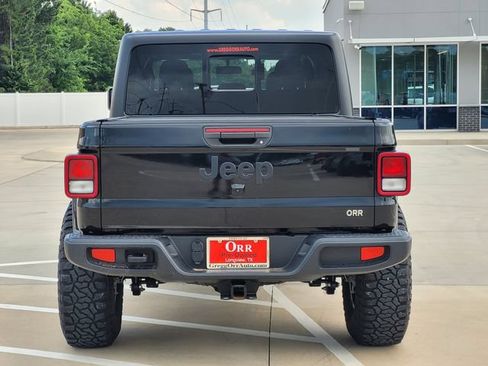 Used 2021 Jeep Gladiator Mojave AWD/4WD image 5