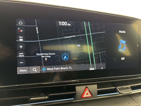 New 2025 Hyundai Elantra SEL FWD image 24