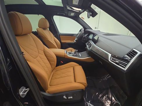 Certified 2023 BMW X5 xDrive45e w/ Executive Package image 31