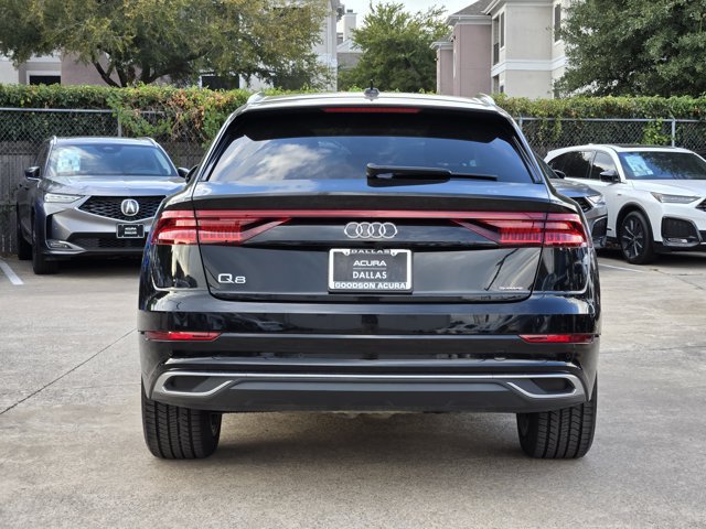 Used 2023 Audi Q8 Premium AWD/4WD image 7