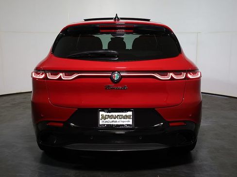 Used 2024 Alfa Romeo Tonale Ti AWD/4WD image 10