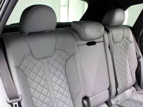 Used 2019 Audi SQ5 Premium Plus w/ Premium Plus Package image 44