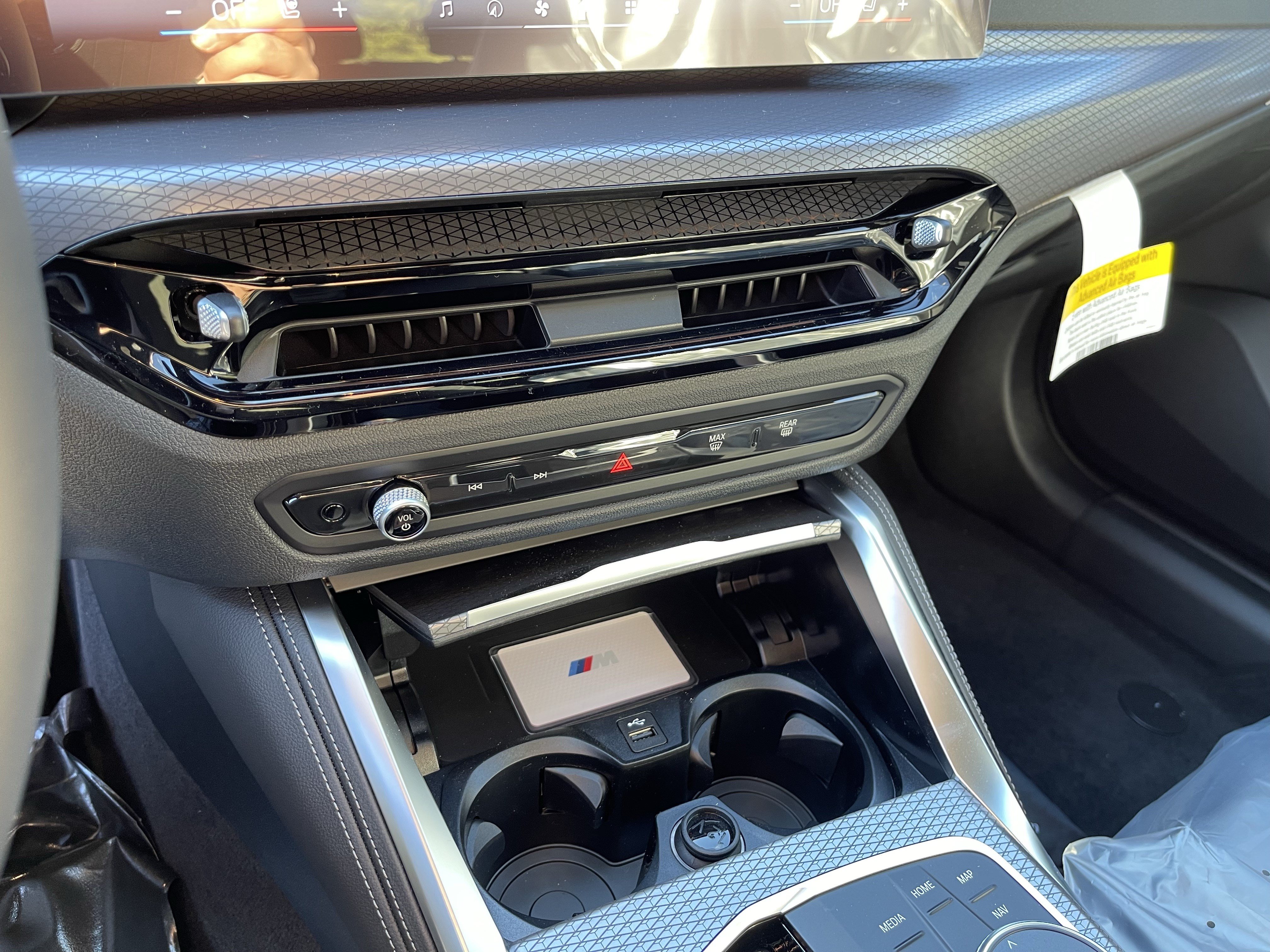 Used 2026 BMW 430i xDrive w/ M Sport Package AWD/4WD image 12