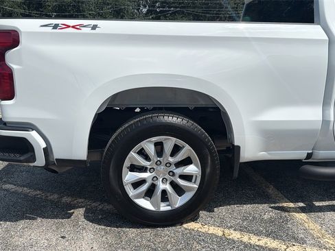 Used 2024 Chevrolet Silverado 1500 Custom image 14