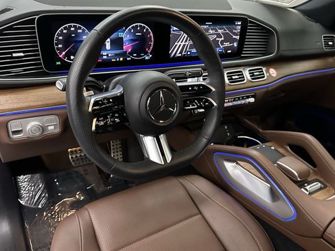 Certified 2025 Mercedes-Benz GLS 450 GLS 450 image 36