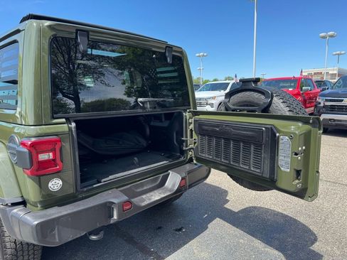 Used 2021 Jeep Wrangler Unlimited Sahara AWD/4WD image 33