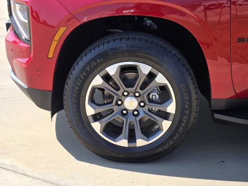 New 2026 Chevrolet Suburban LS w/ LPO, Dark Essentials Package RWD image 6