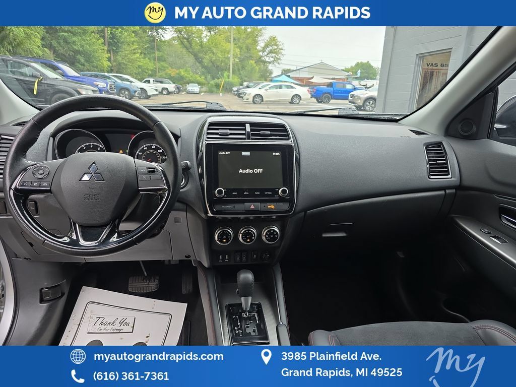 Used 2022 Mitsubishi Outlander Sport AWD image 13