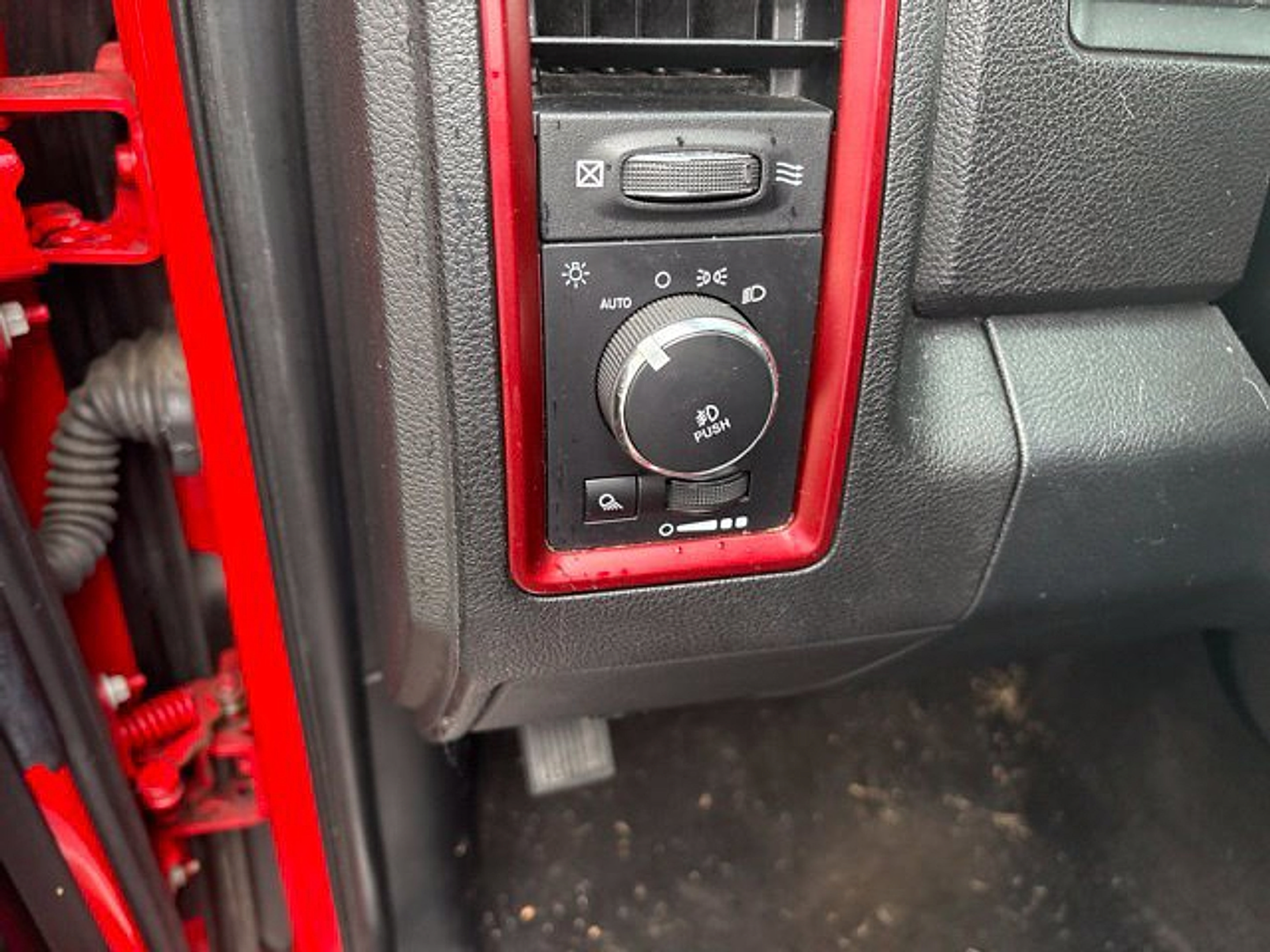 Used 2016 RAM 1500 Rebel w/ Mopar 10 Package AWD/4WD image 14