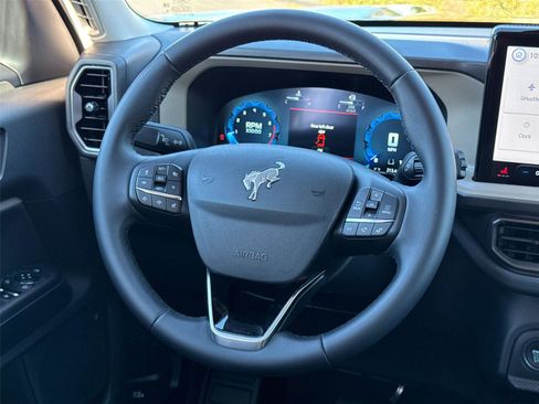 Used 2025 Ford Bronco Sport Big Bend w/ Convenience Package image 23