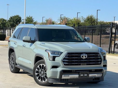 Used 2025 Toyota Sequoia Limited RWD image 2
