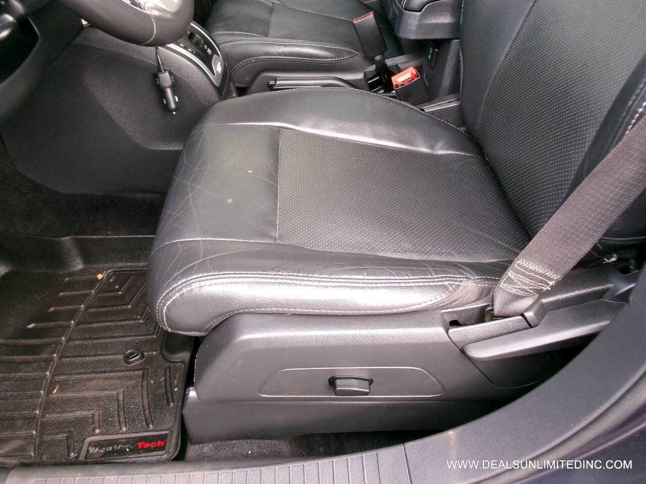 Used 2015 Jeep Compass High Altitude AWD/4WD image 9
