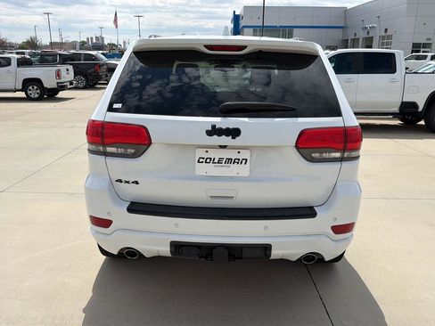 Used 2015 Jeep Grand Cherokee Altitude AWD/4WD image 4