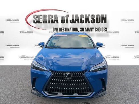 Used 2025 Lexus NX 250 FWD w/ Accessory Package (Z2) image 3