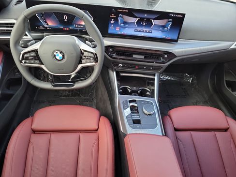 Certified 2025 BMW 330i xDrive Sedan AWD/4WD image 13