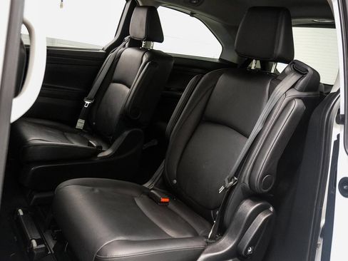 Used 2025 Honda Odyssey EX-L image 18