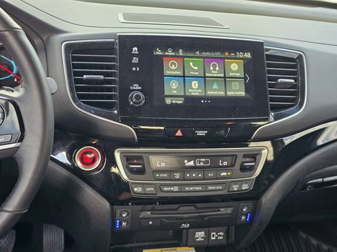 Used 2021 Honda Pilot Elite image 16
