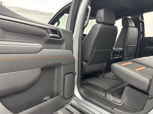 New 2026 GMC Sierra 1500 AT4 w/ AT4 Premium Package AWD/4WD image 40