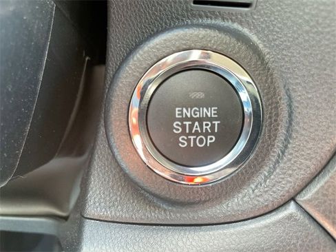 Certified 2025 Subaru Outback Premium image 26