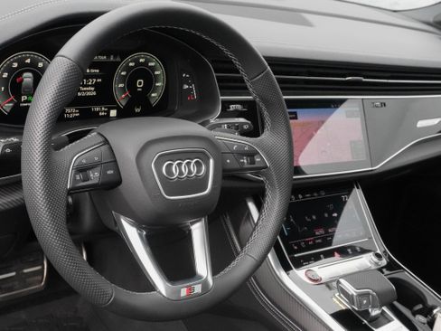 Used 2025 Audi SQ7 Premium Plus AWD/4WD image 9