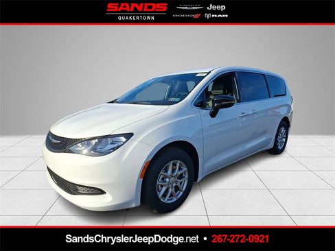 New 2026 Chrysler Voyager LX image 1