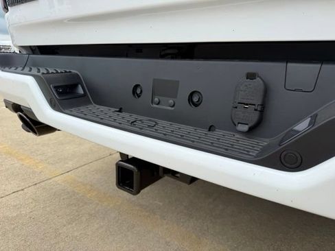 New 2026 RAM 1500 Big Horn AWD/4WD image 14