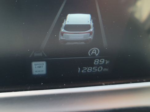 Used 2025 Kia Seltos S FWD image 21