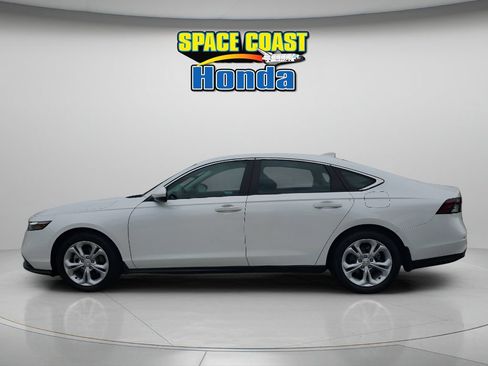 Used 2025 Honda Accord LX image 6