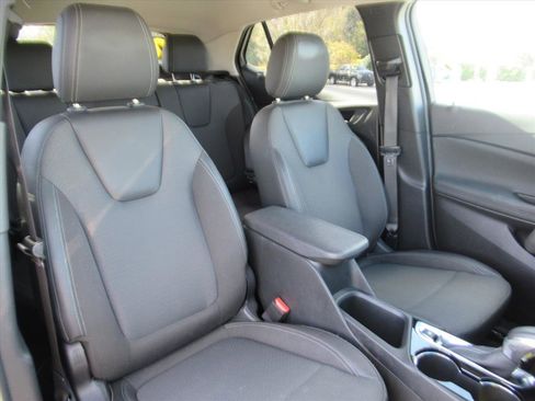 Used 2023 Buick Encore GX Select w/ Safety Package II image 8