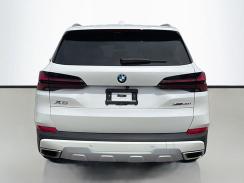 Used 2025 BMW X5 xDrive40i w/ Climate Comfort Package image 5