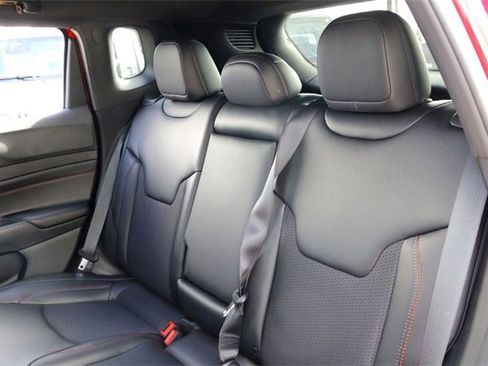 New 2026 Jeep Compass Trailhawk image 19