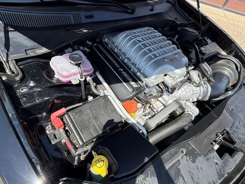 Used 2022 Dodge Charger SRT Hellcat w/ Harman/Kardon Audio Group RWD image 25