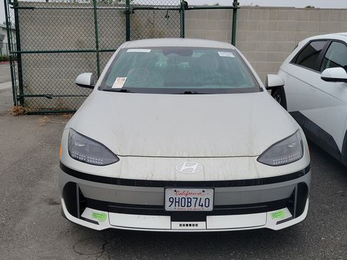 Certified 2023 Hyundai Ioniq 6 SEL RWD image 2