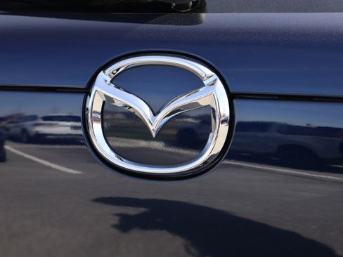 Certified 2025 MAZDA CX-30 AWD 2.5 S w/ Select Sport Pkg image 17