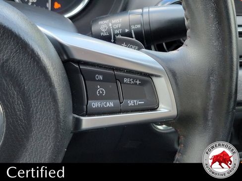Used 2018 MAZDA MX-5 Miata Club RWD image 28