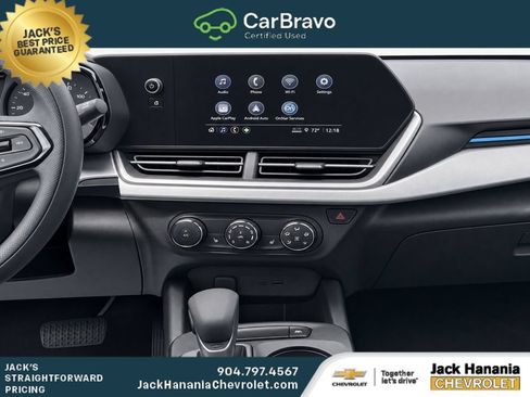 Used 2024 Chevrolet Trax LS w/ LS Convenience Package FWD image 15