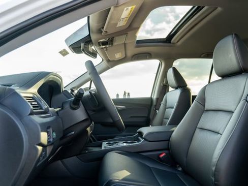 Used 2025 Honda Ridgeline RTL image 15