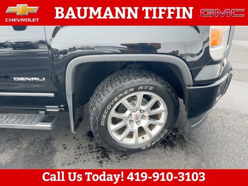 Used 2015 GMC Sierra 1500 Denali w/ Driver Alert Package image 29