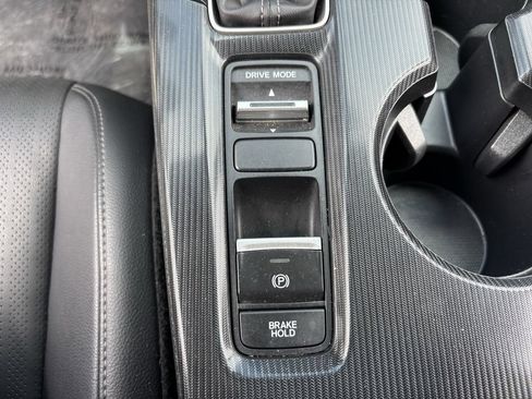 Certified 2025 Honda Civic Sport image 25