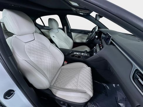 Certified 2025 Genesis G70 3.3T Advanced w/ Sport Prestige Package image 30