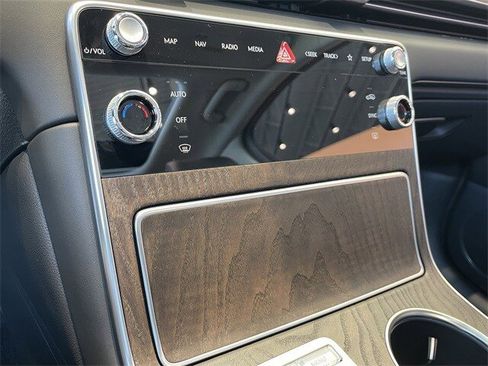 New 2025 Genesis GV80 3.5T Advanced image 22