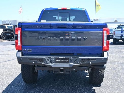 New 2026 Ford F250 Lariat w/ Black Appearance Package AWD/4WD image 7
