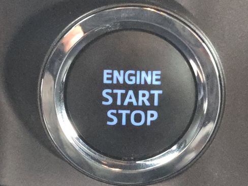 Used 2023 Toyota Tacoma TRD Off-Road image 33