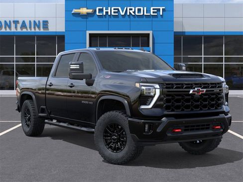 New 2026 Chevrolet Silverado 2500 ZR2 image 7