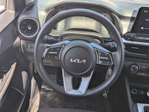 Used 2023 Kia Forte LXS image 16