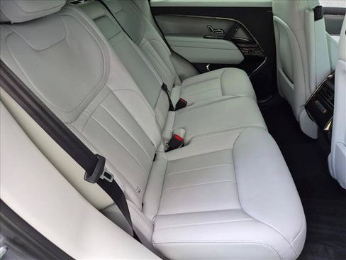 Certified 2025 Land Rover Range Rover Sport AWD/4WD image 20
