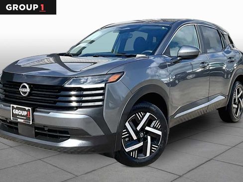Used 2025 Nissan Kicks SV FWD image 1