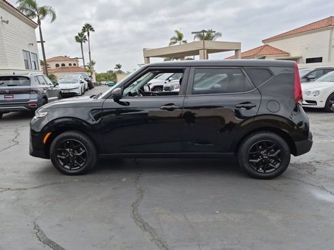 Used 2020 Kia Soul S FWD image 8