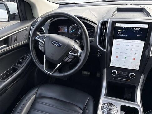 Certified 2024 Ford Edge SEL image 14