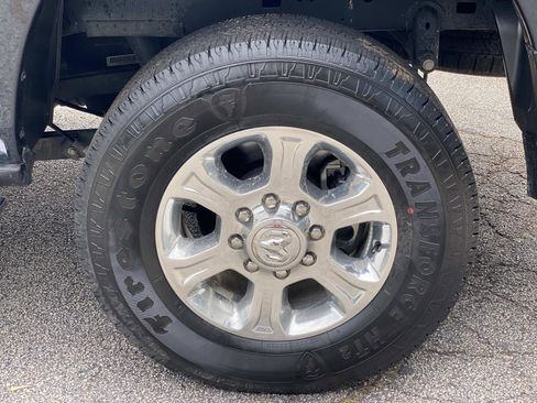 Used 2026 RAM 2500 Big Horn AWD/4WD image 17